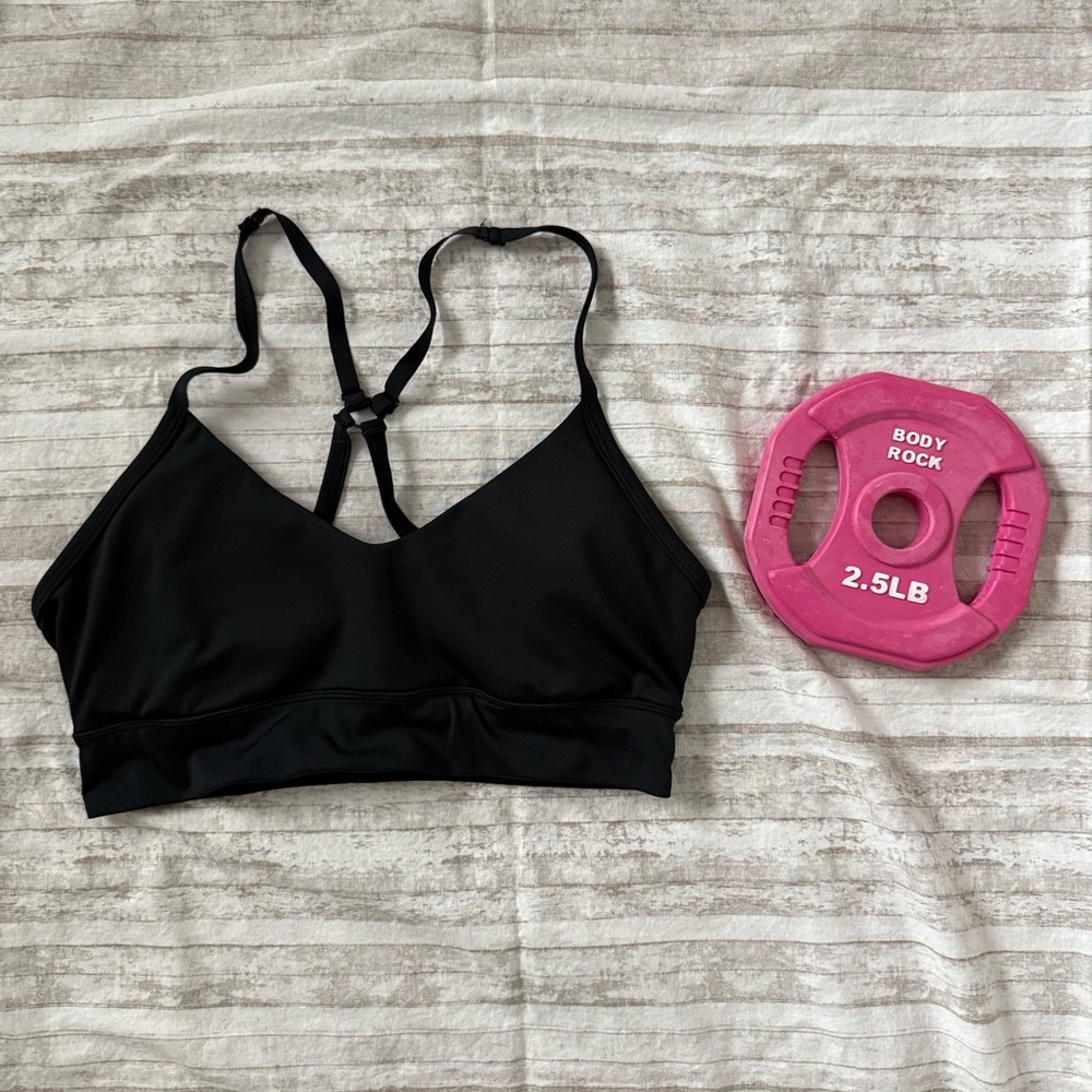 💪🏻 Marika Black Medium Sports Bra X Back